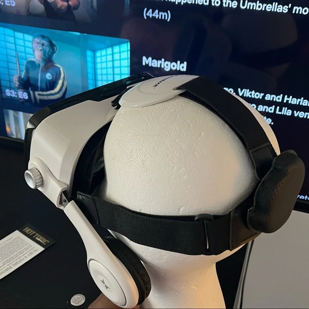 Virtual reality Cinema